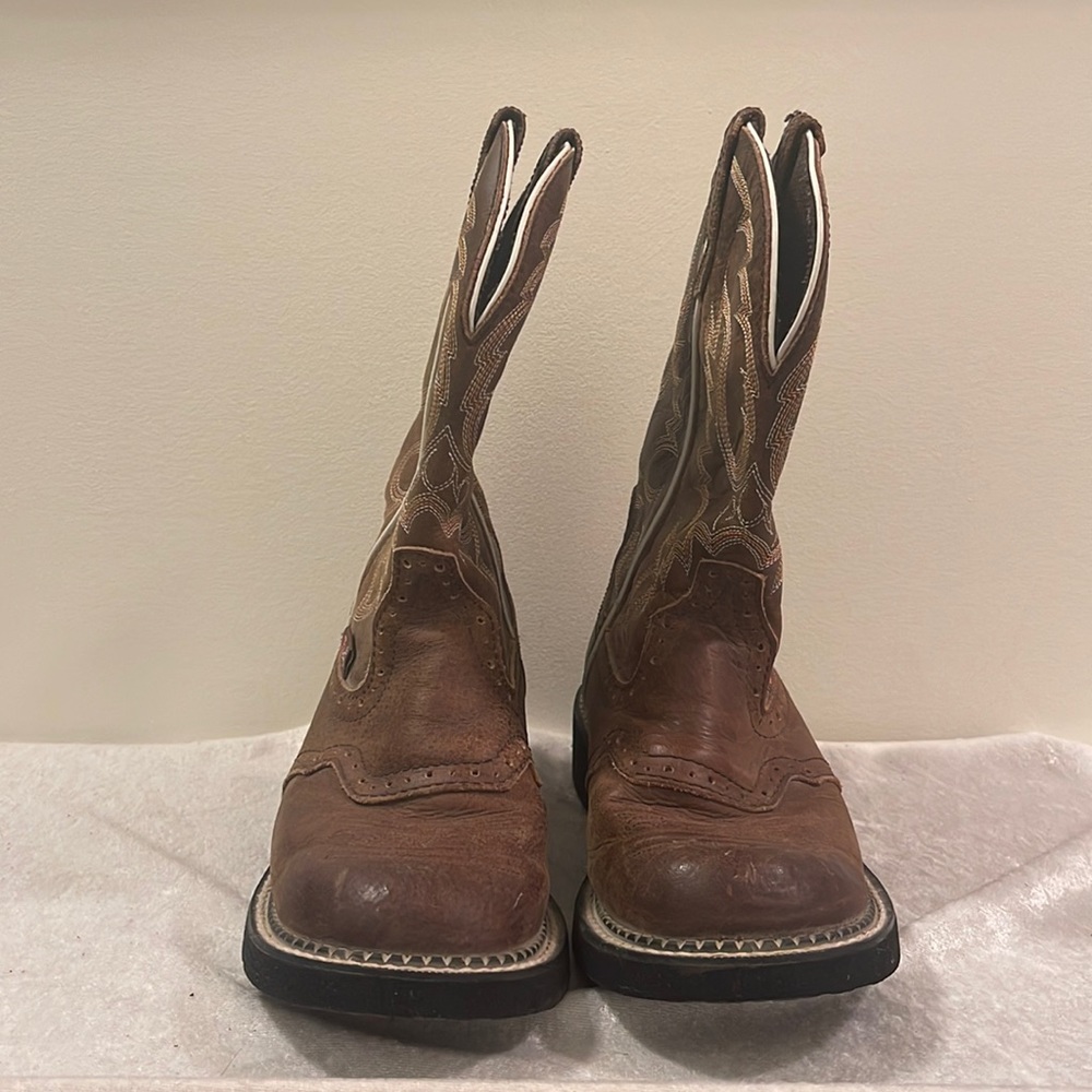 Justin Gypsy Inji Aged Barrel Brown Boot Size 6.5